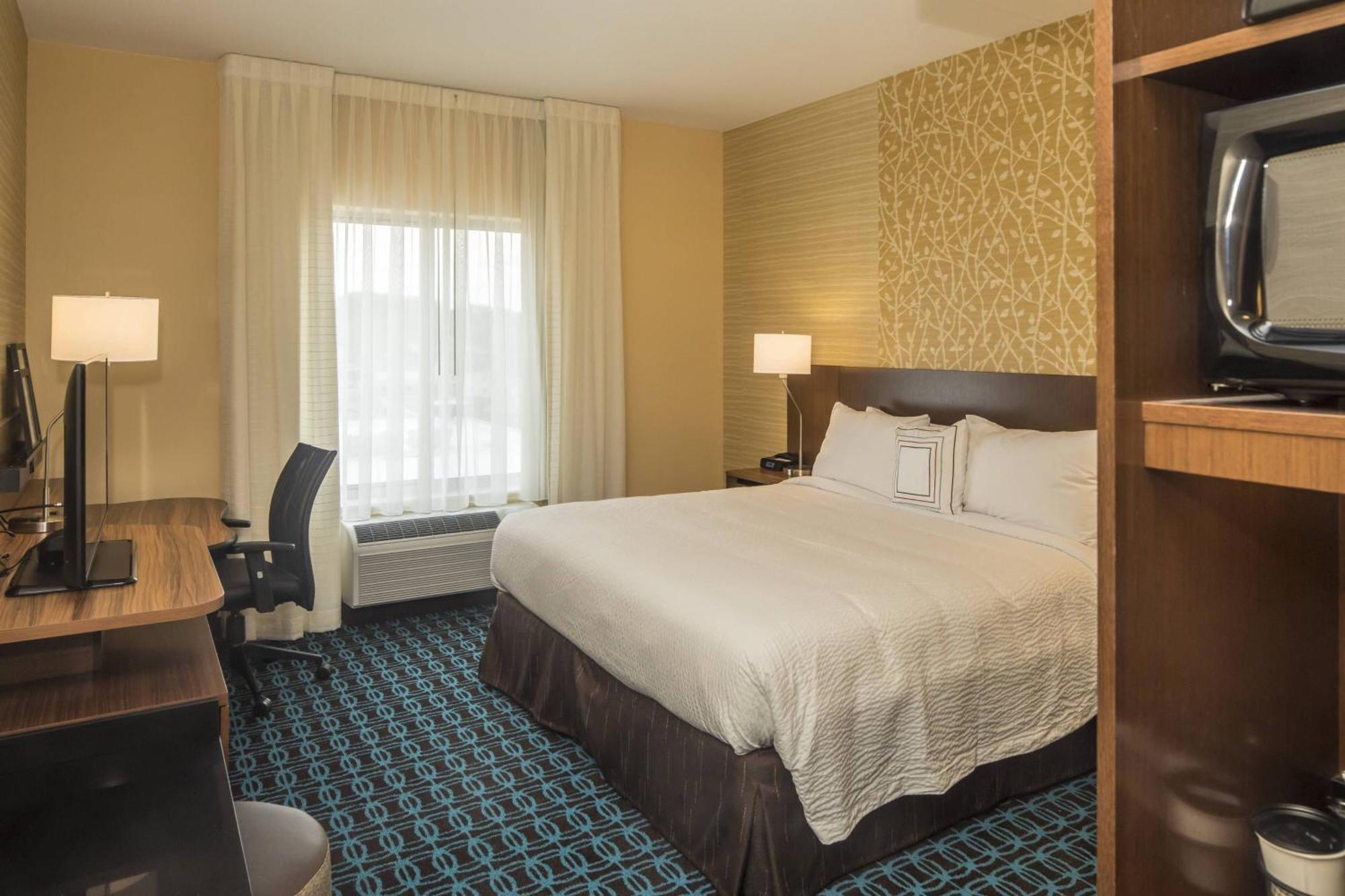 Fairfield Inn & Suites By Marriott Pittsburgh North/Mccandless Crossing McCandless Township Bagian luar foto