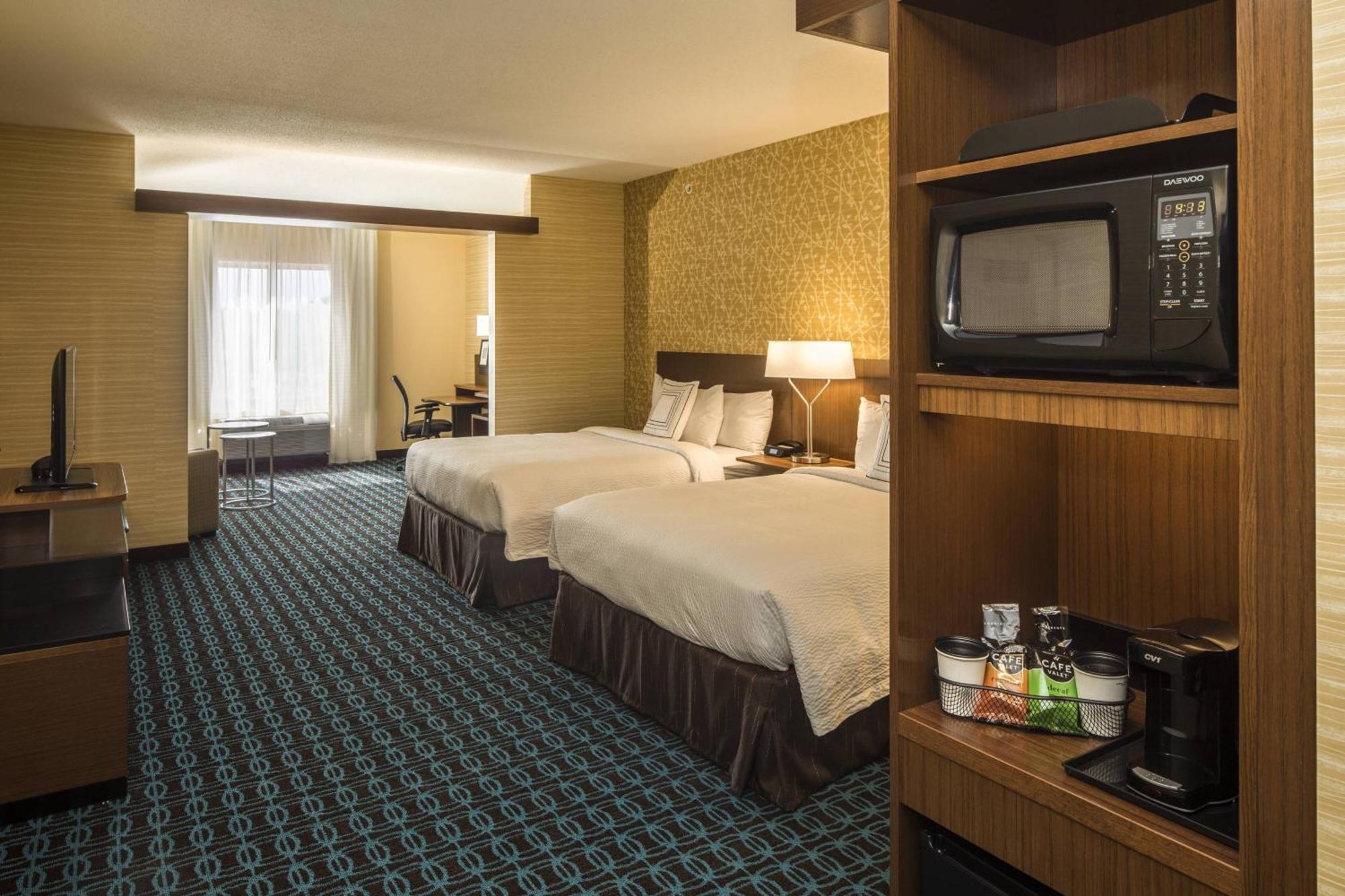 Fairfield Inn & Suites By Marriott Pittsburgh North/Mccandless Crossing McCandless Township Bagian luar foto