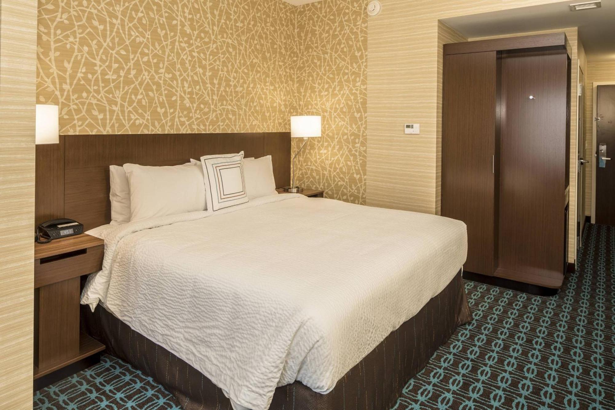 Fairfield Inn & Suites By Marriott Pittsburgh North/Mccandless Crossing McCandless Township Bagian luar foto